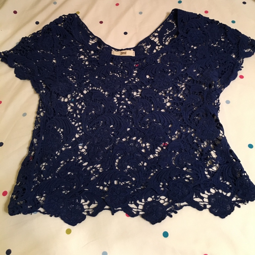 Crochet navy crop top‎